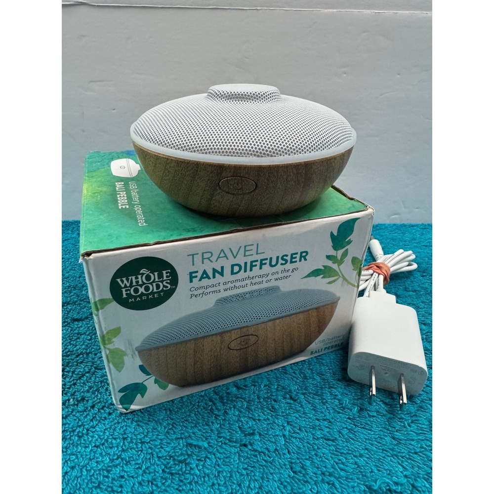 Whole Foods Market Bali Pebble Travel Fan Diffuser USB Battery Wood Grain White